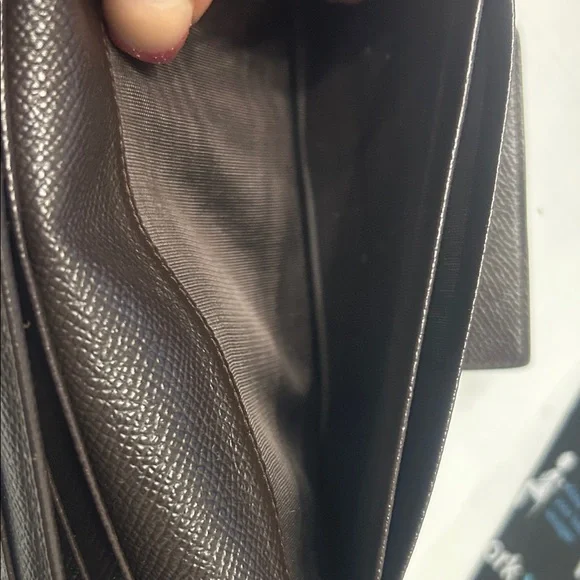 Bvlgari Long Trifold Brown Wallet with Gold Accent EUC - Picture 10 of 15